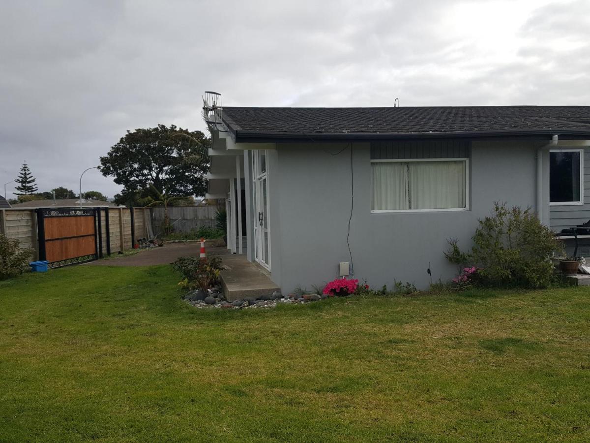 Holiday At Mount Maunganui Bagian luar foto